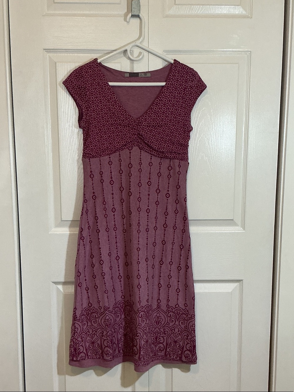 Athleta Plum Patterned Midi Dress